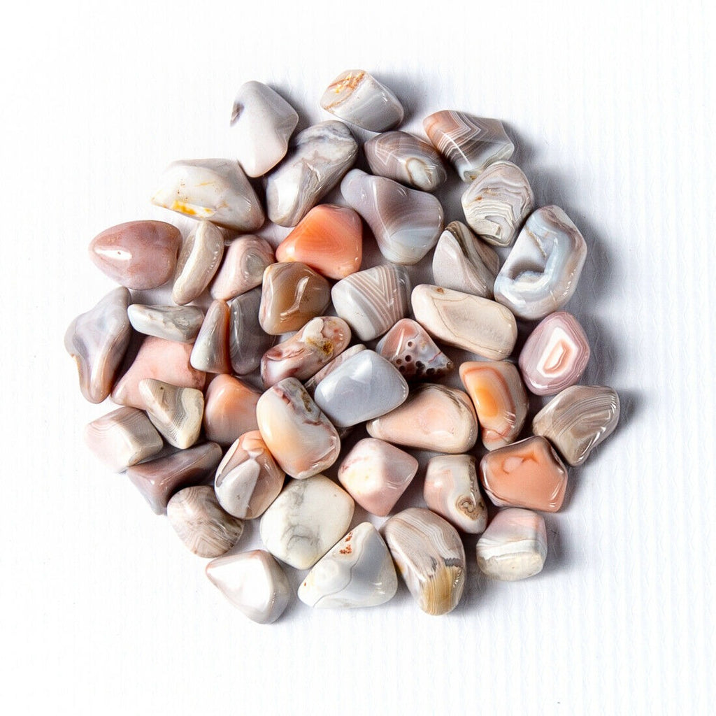 滚磨宝石系列红色东陵、粉色和灰色博茨瓦纳玛瑙